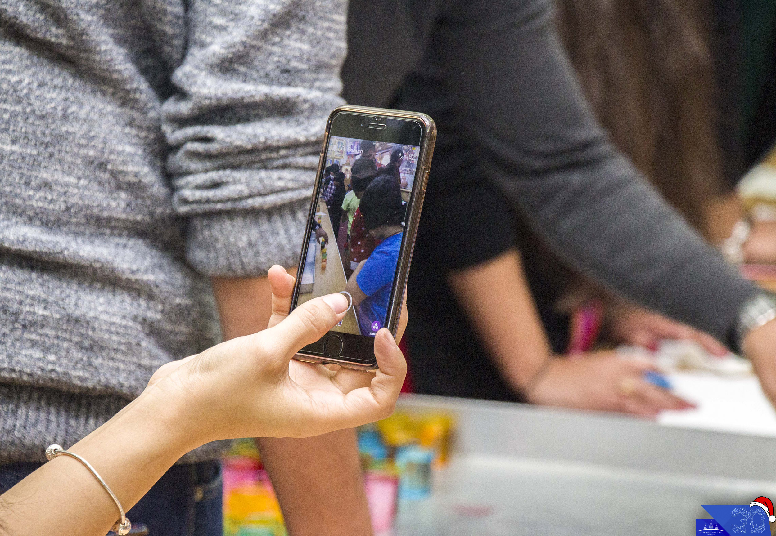 ©1987-2017 SKS Swaminarayan Temple East London
